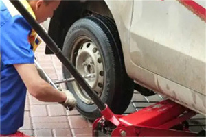 曾都附近拖车24小时服务热线电话
